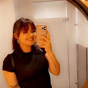 Meet your Posher, Brooke